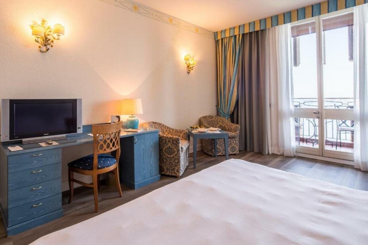 Una Capotaormina 4*